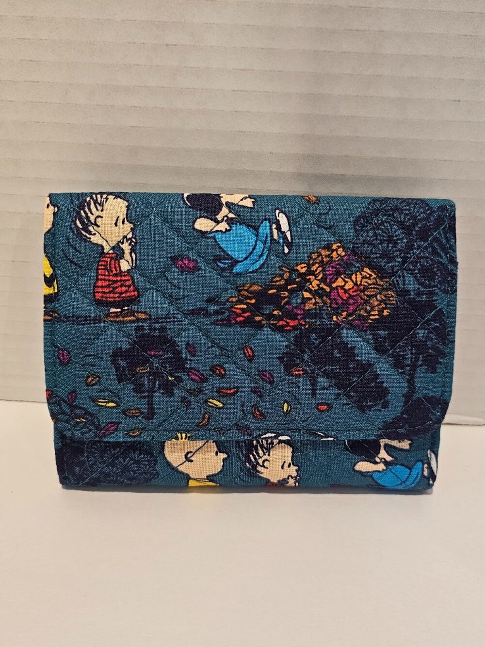 NWT Vera Bradley RFID Riley Compact Wallet Peanuts Fall Meadow Pumpkin Halloween